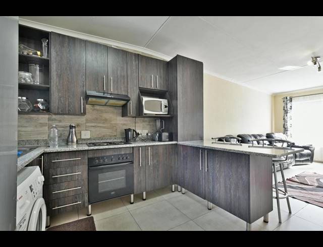 2 BEDROOM APARTMENT FOR SALE IN MULBARTON